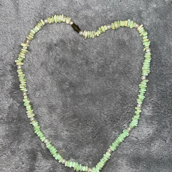 Vintage Puka Shell Choker Green Textured Surfer Beachy Nautical - Picture 3 of 3